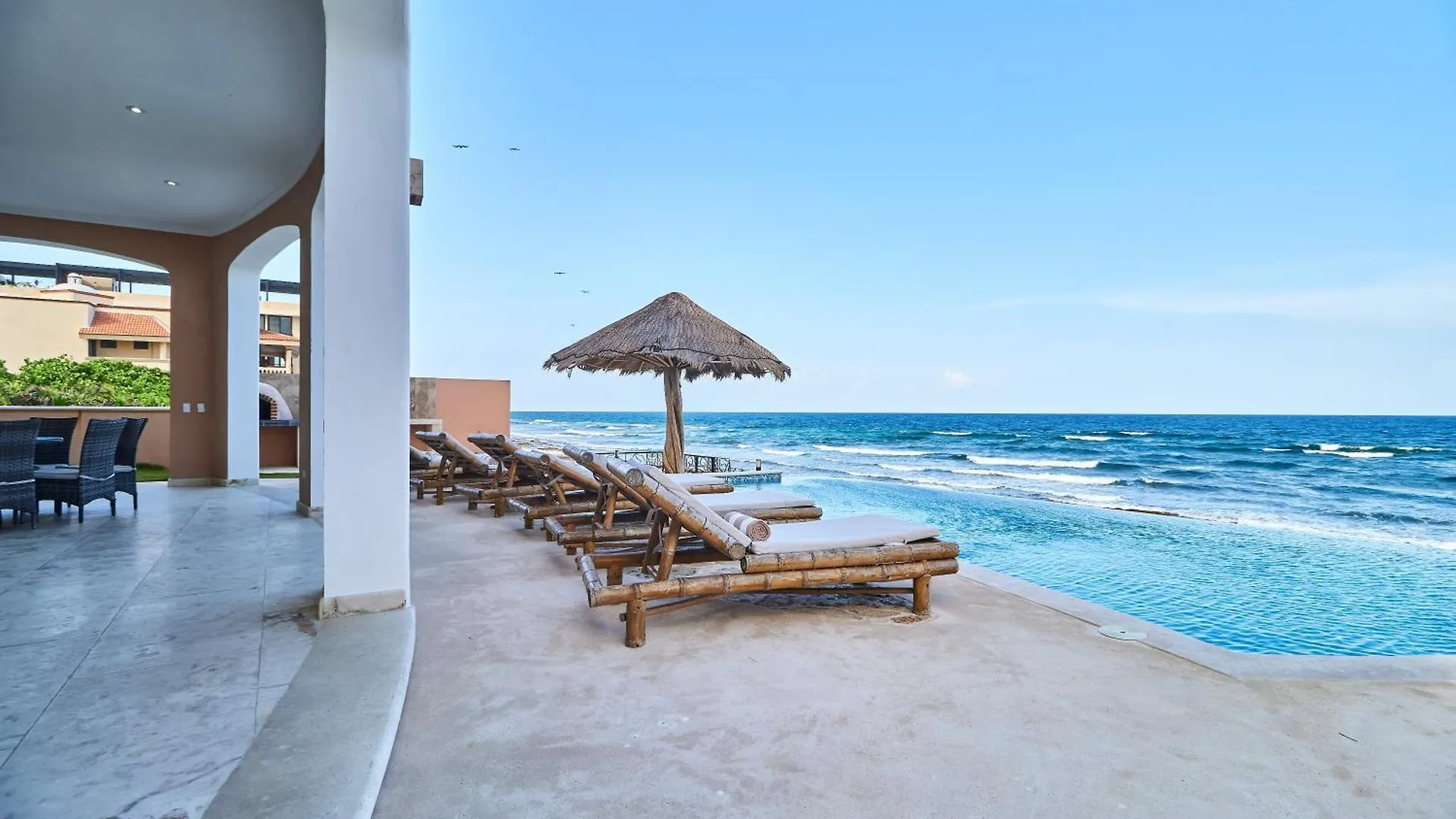 Hacienda Tankah Stunning Private Villa With 7 Bedrooms 8 Beds Pool And Personal Cook Luxury Exclusivity And Comfort For Groups And Families Of Up To 14 Guests In A Paradise By The Sea Tulum